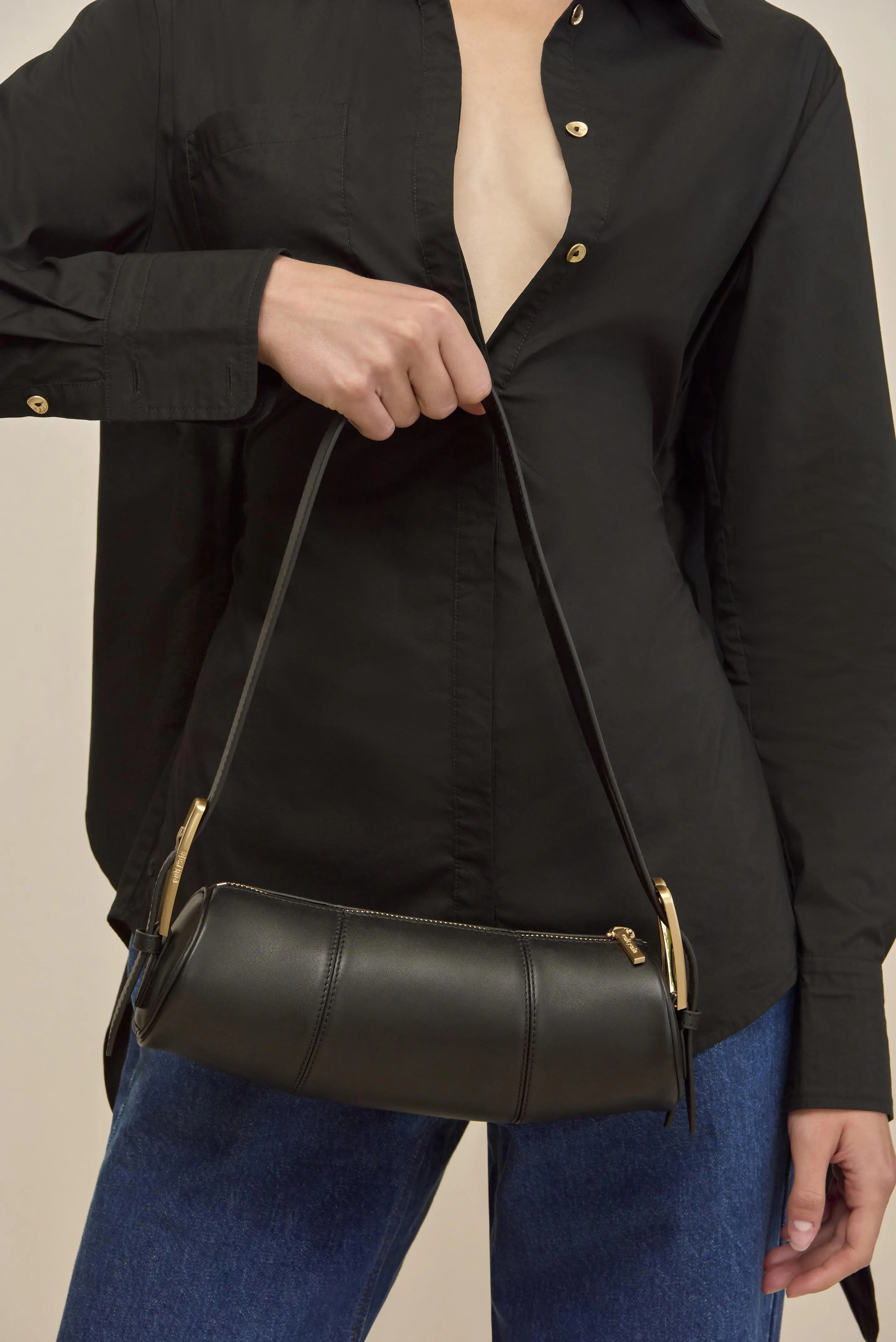 LAINA SHOULDER BAG - BLACK sold by Cult Gaia product image thumbnail 4