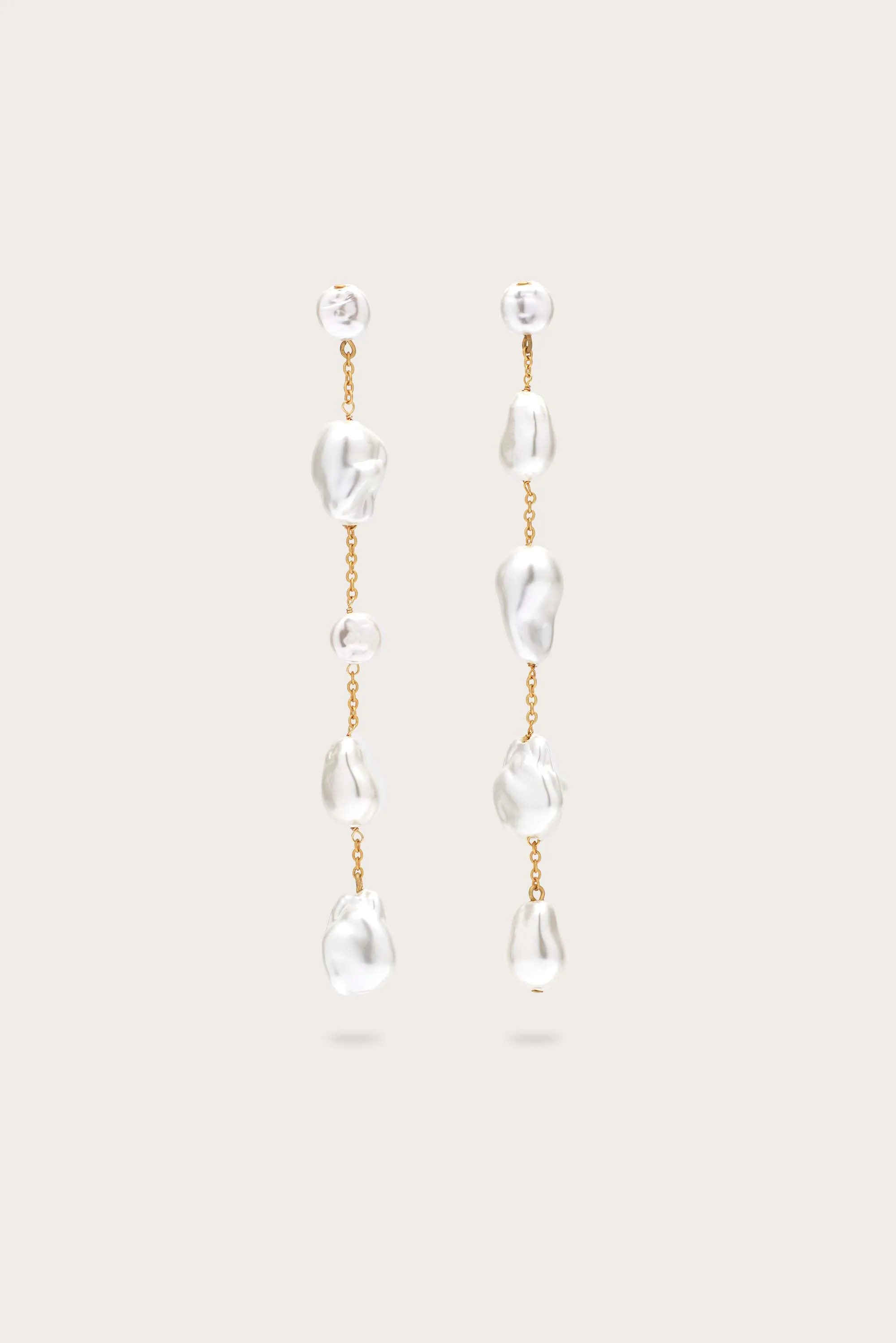 VANA EARRING - PEARL sold by Cult Gaia