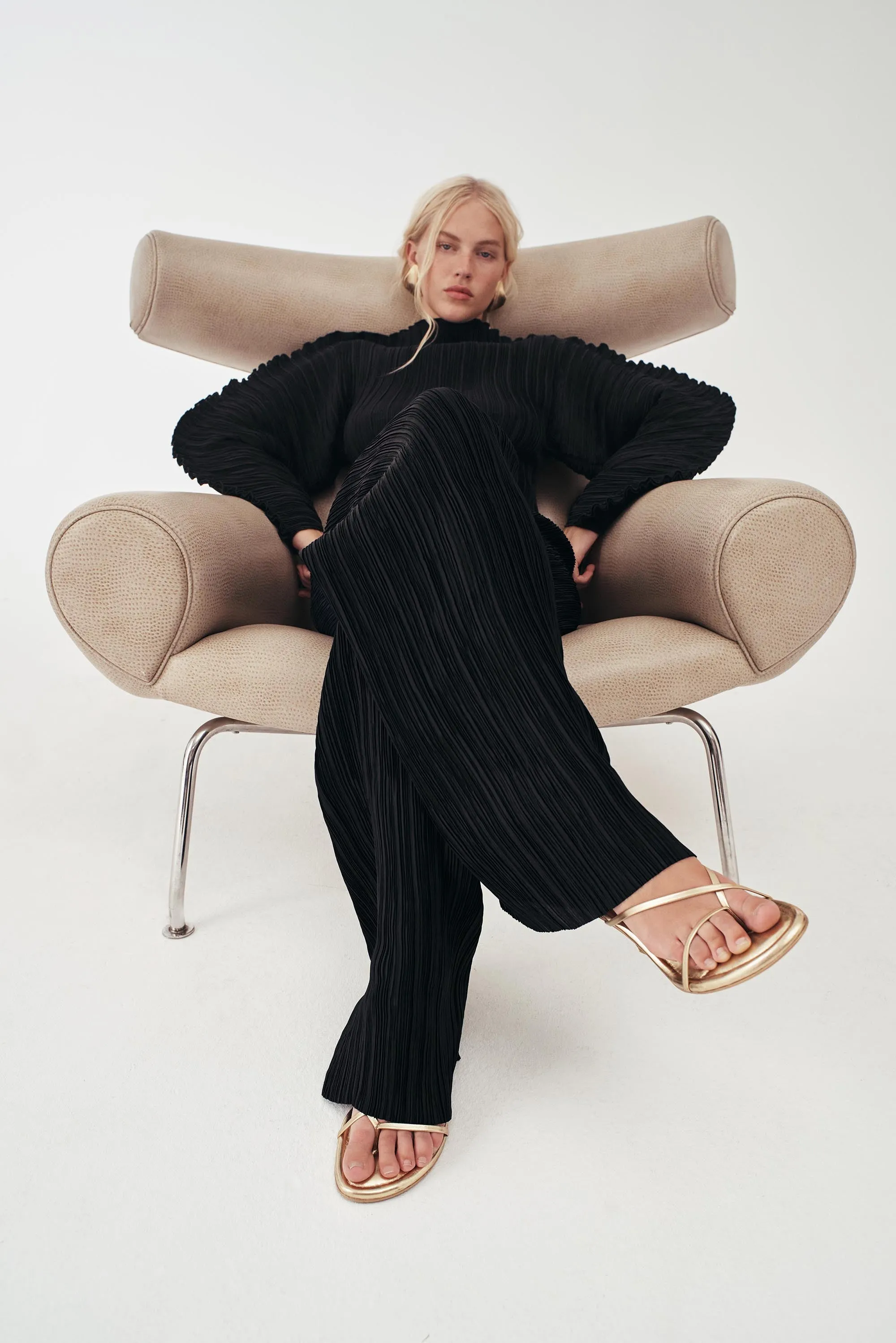 STACIE PANT - BLACK sold by Cult Gaia