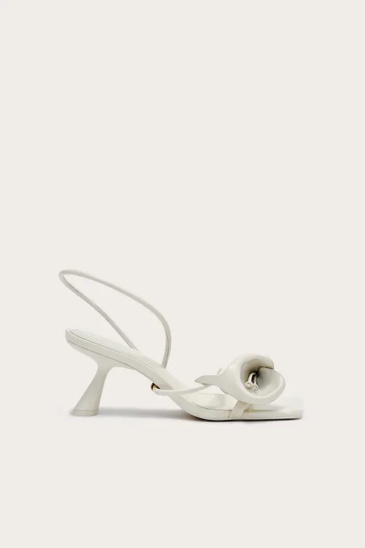 RIA SANDAL - ANTIQUE WHITE sold by Cult Gaia