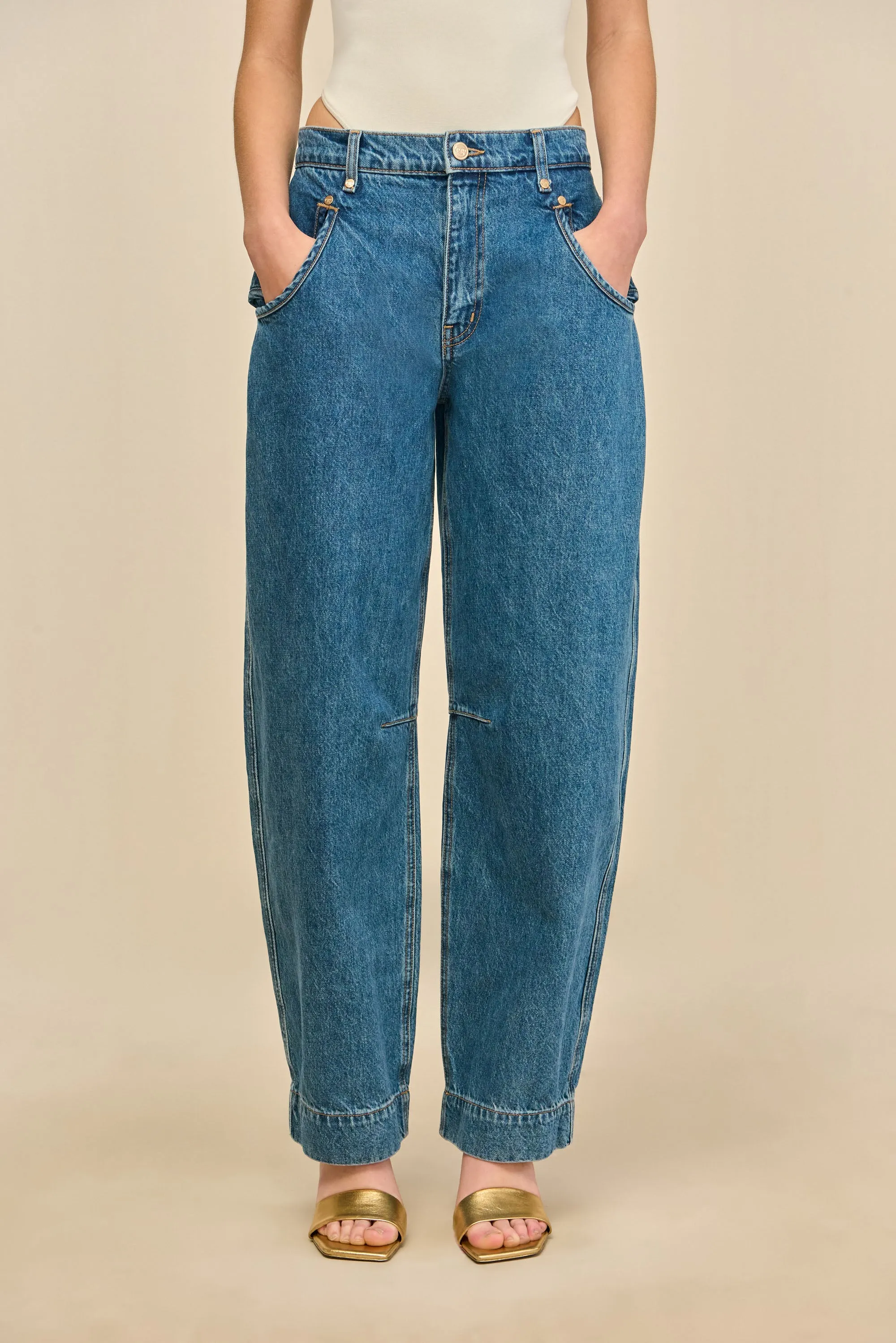 SASKA JEAN - STONE WASH sold by Cult Gaia product image thumbnail 2