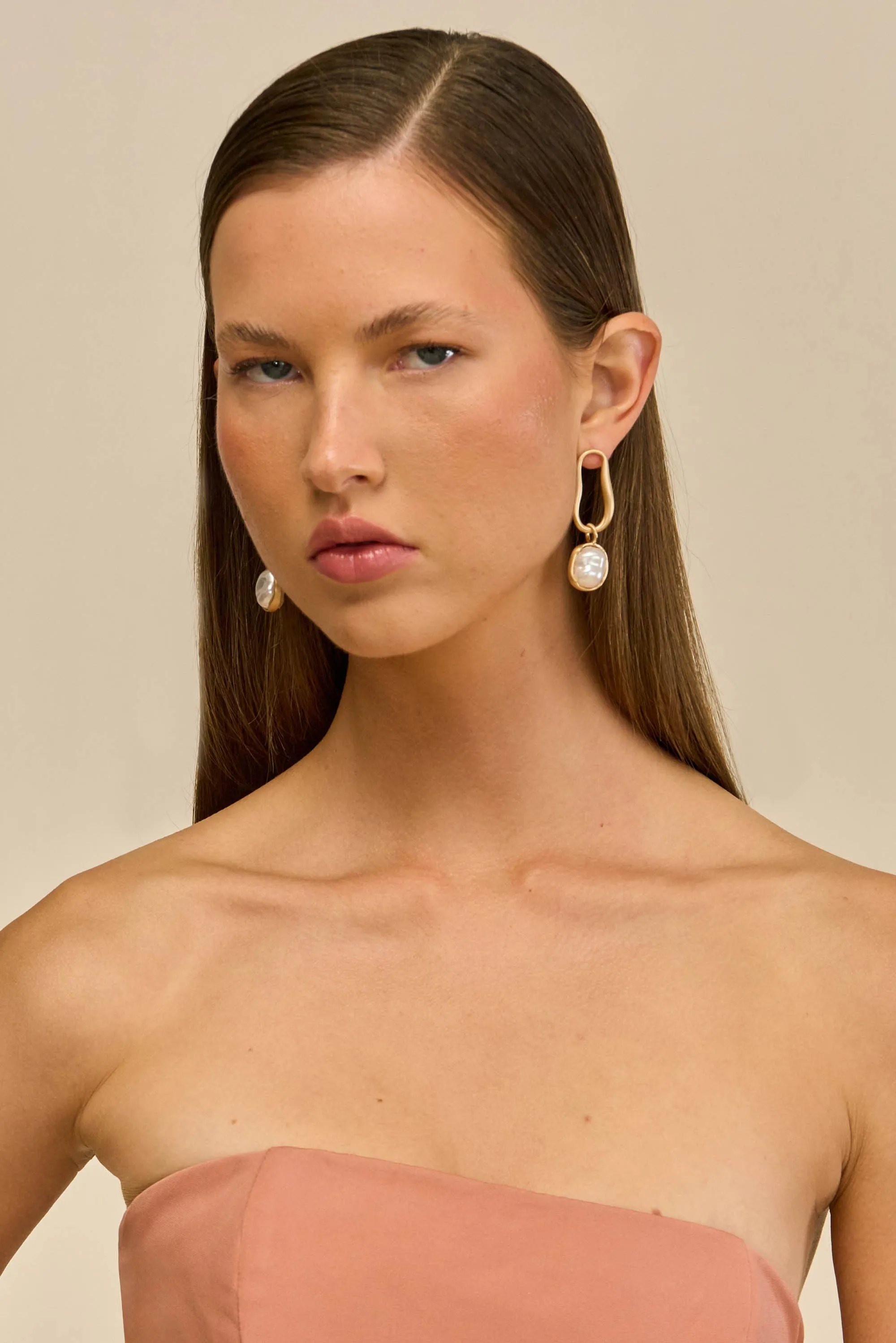 VERA EARRING - BRUSHED BRASS sold by Cult Gaia product image thumbnail 2