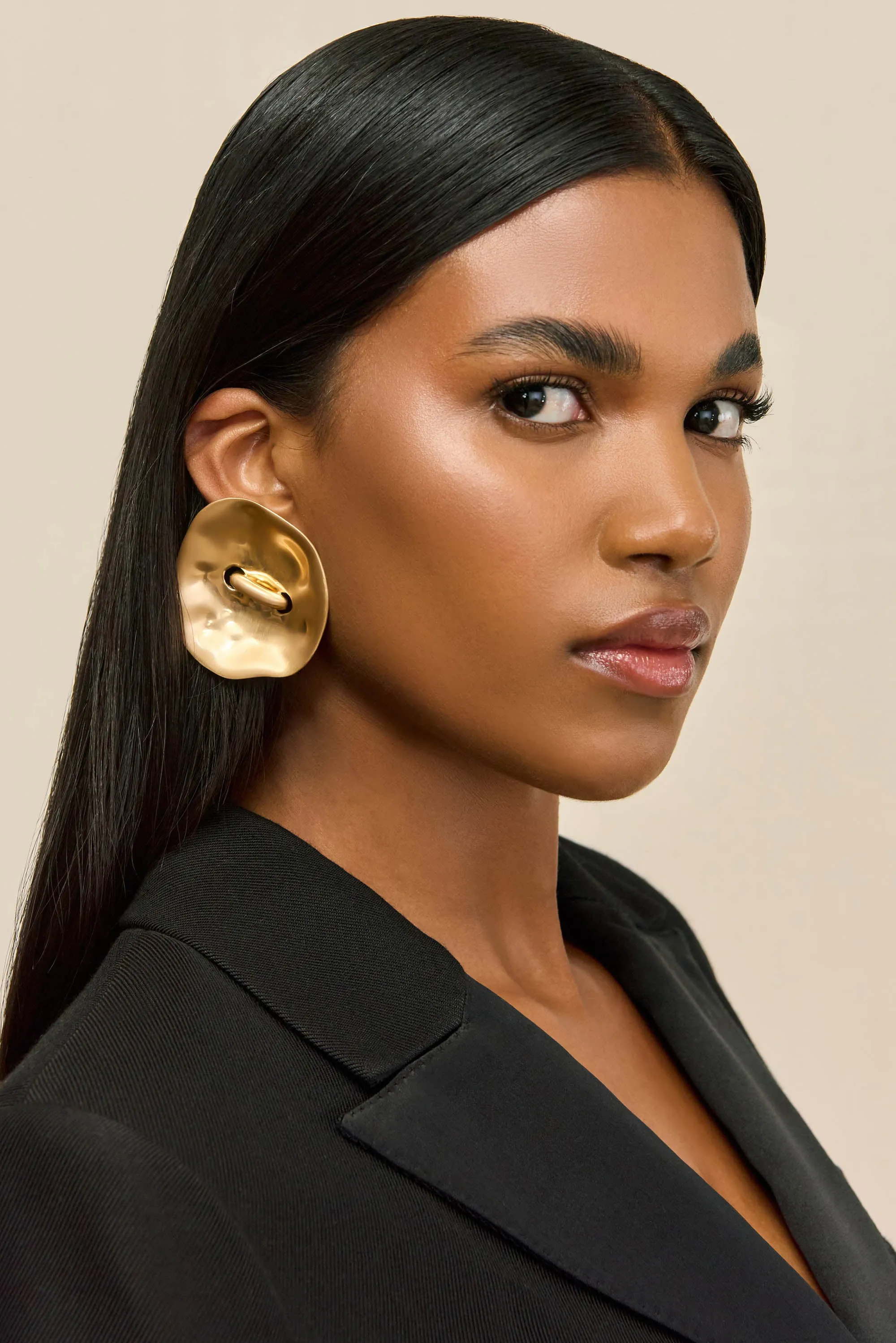 IZARA XL EARRING - BRUSHED BRASS sold by Cult Gaia product image thumbnail 4