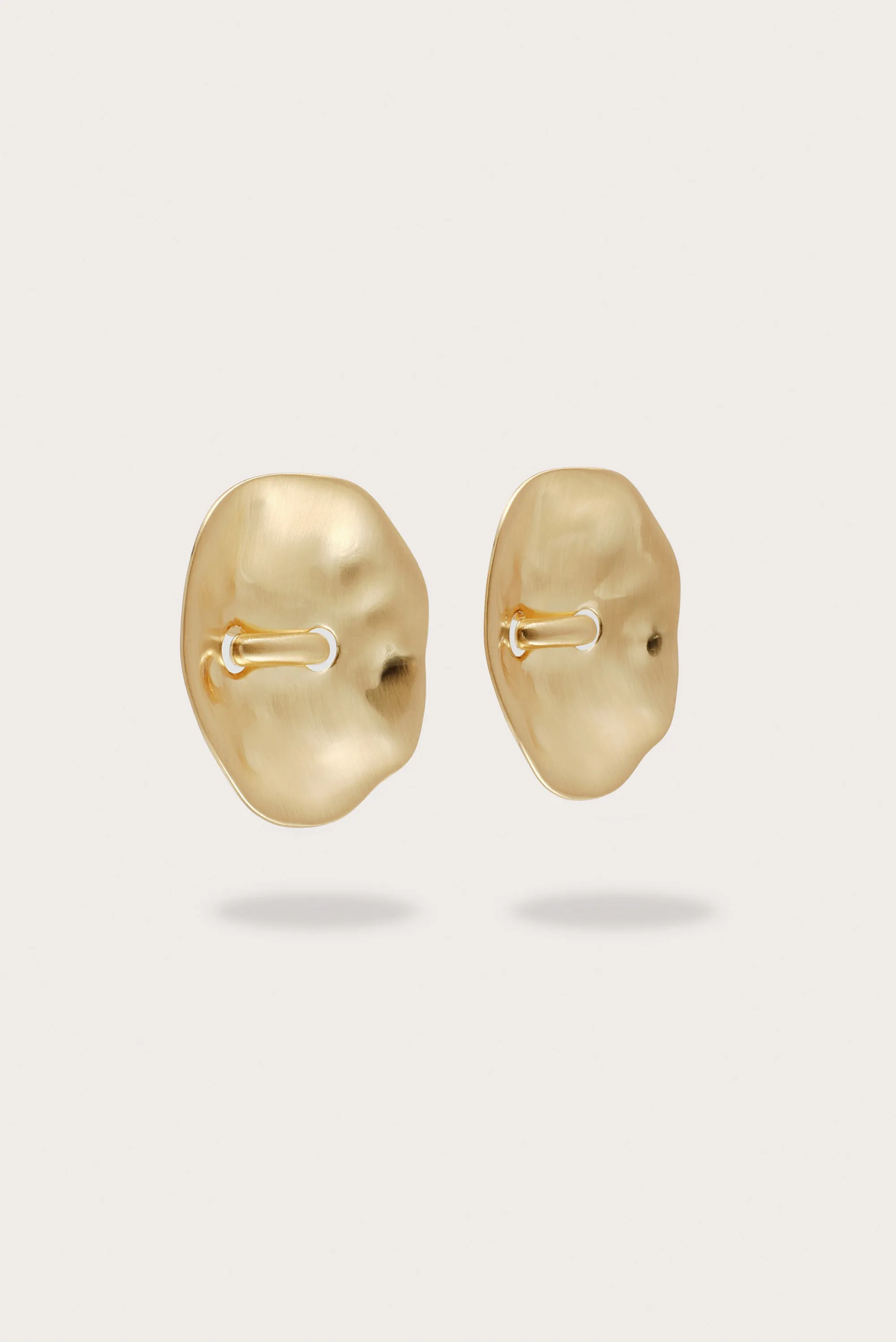 IZARA XL EARRING - BRUSHED BRASS sold by Cult Gaia product image thumbnail 2