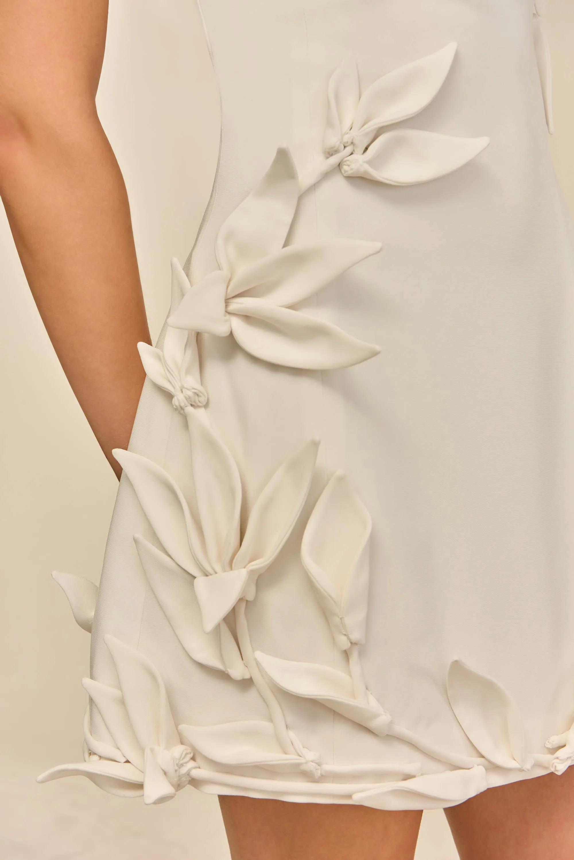 ELLIANA DRESS - OFF WHITE sold by Cult Gaia product image thumbnail 4