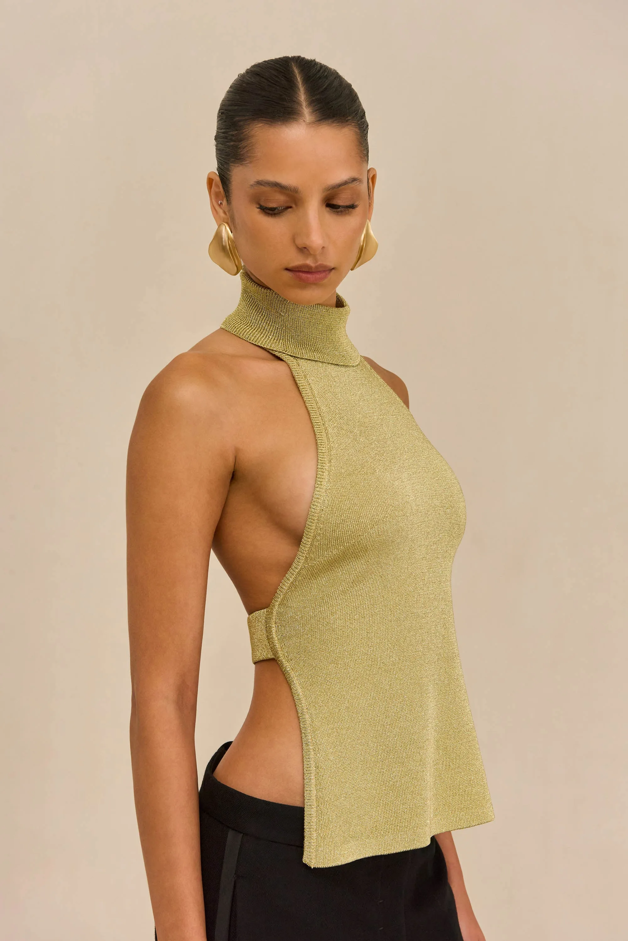 WAKE KNIT TOP - GOLD sold by Cult Gaia