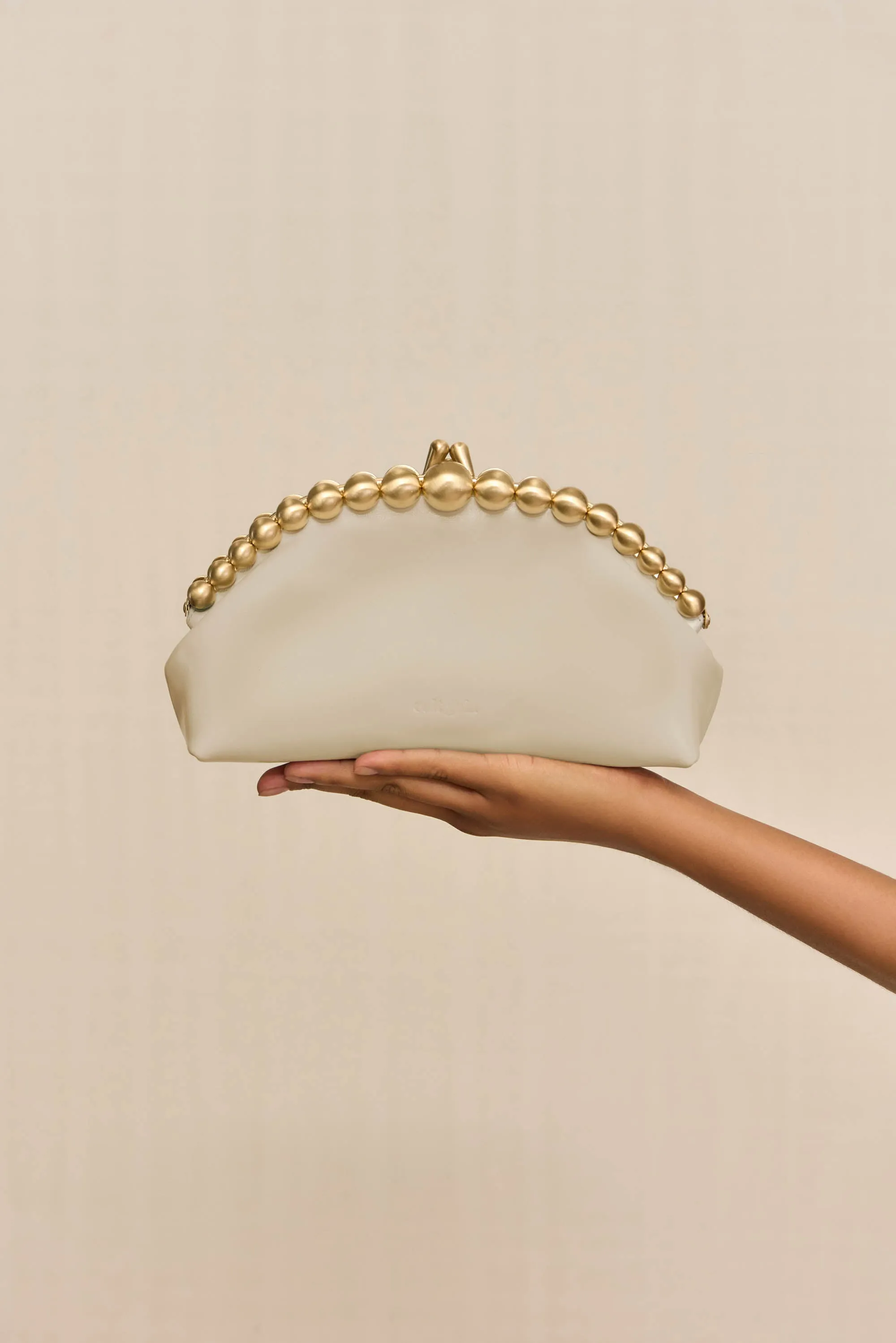 UNA CLUTCH - OFF WHITE sold by Cult Gaia product image thumbnail 4