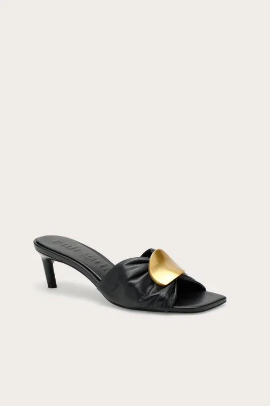 AMINA SANDAL - BLACK sold by Cult Gaia