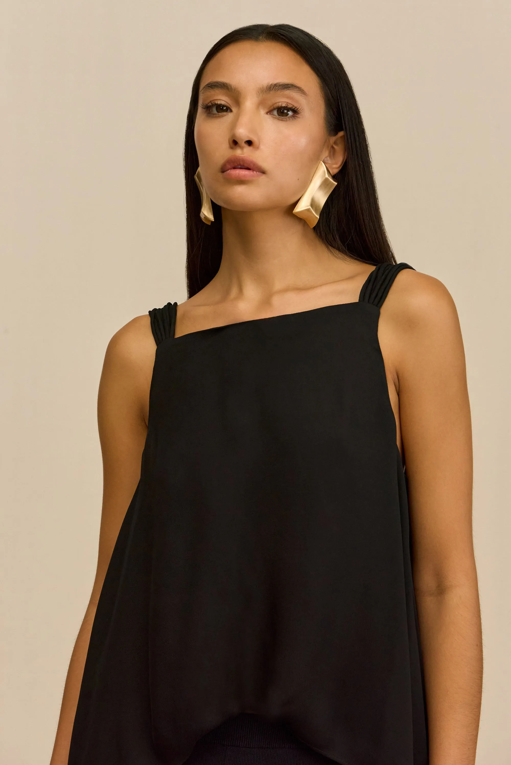 ETSUKO TOP - BLACK sold by Cult Gaia