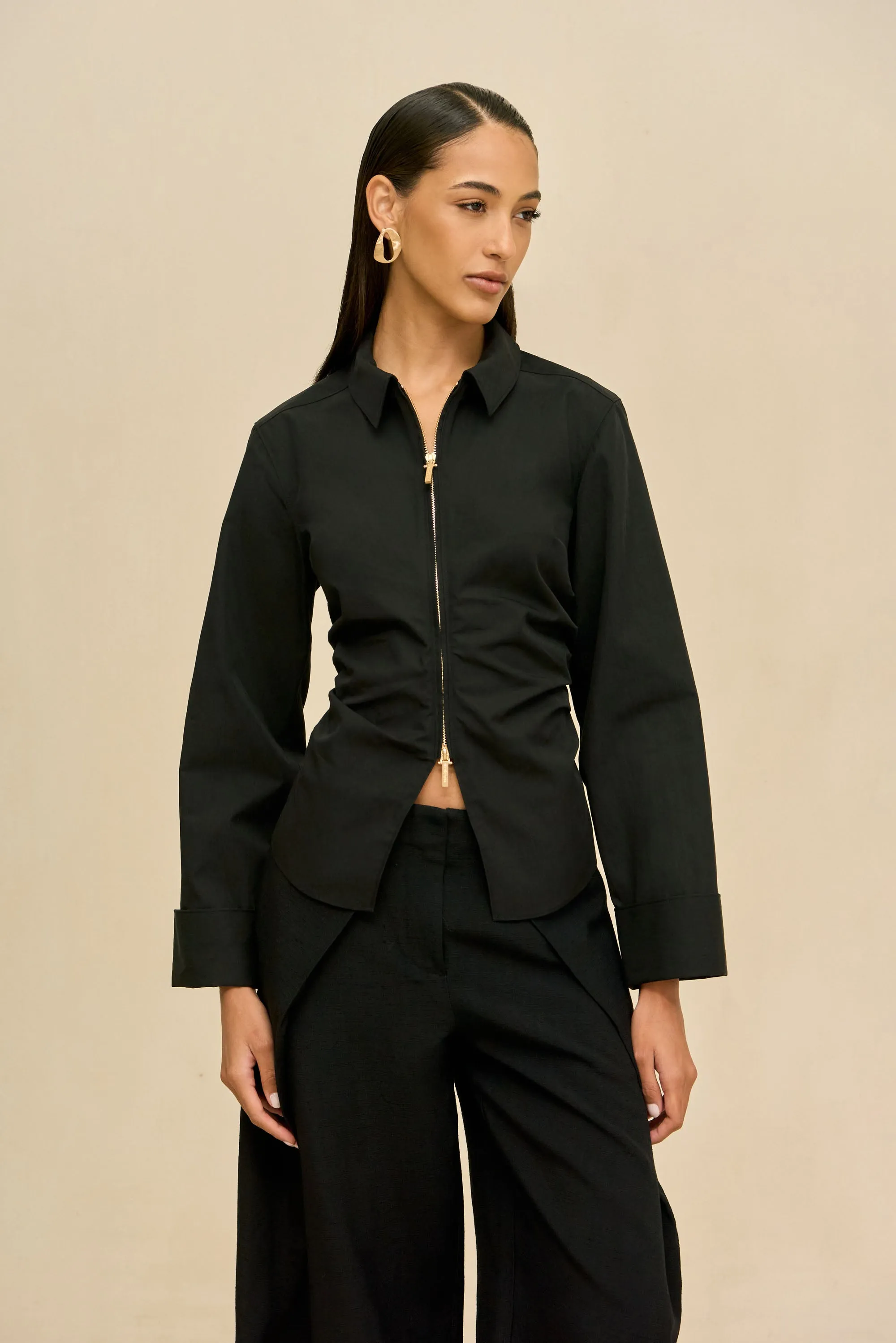 SENNE TOP - BLACK sold by Cult Gaia