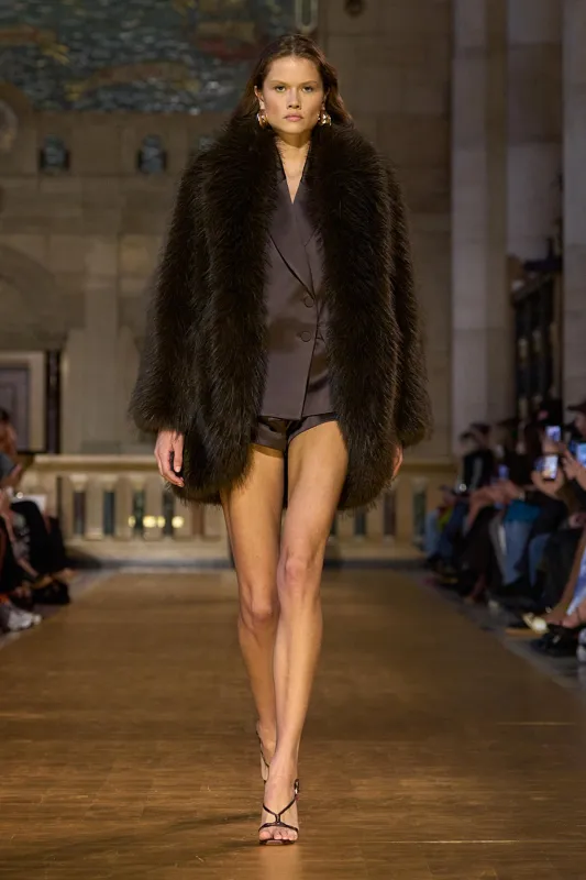 WUSZA COAT - WREN made by Cult Gaia