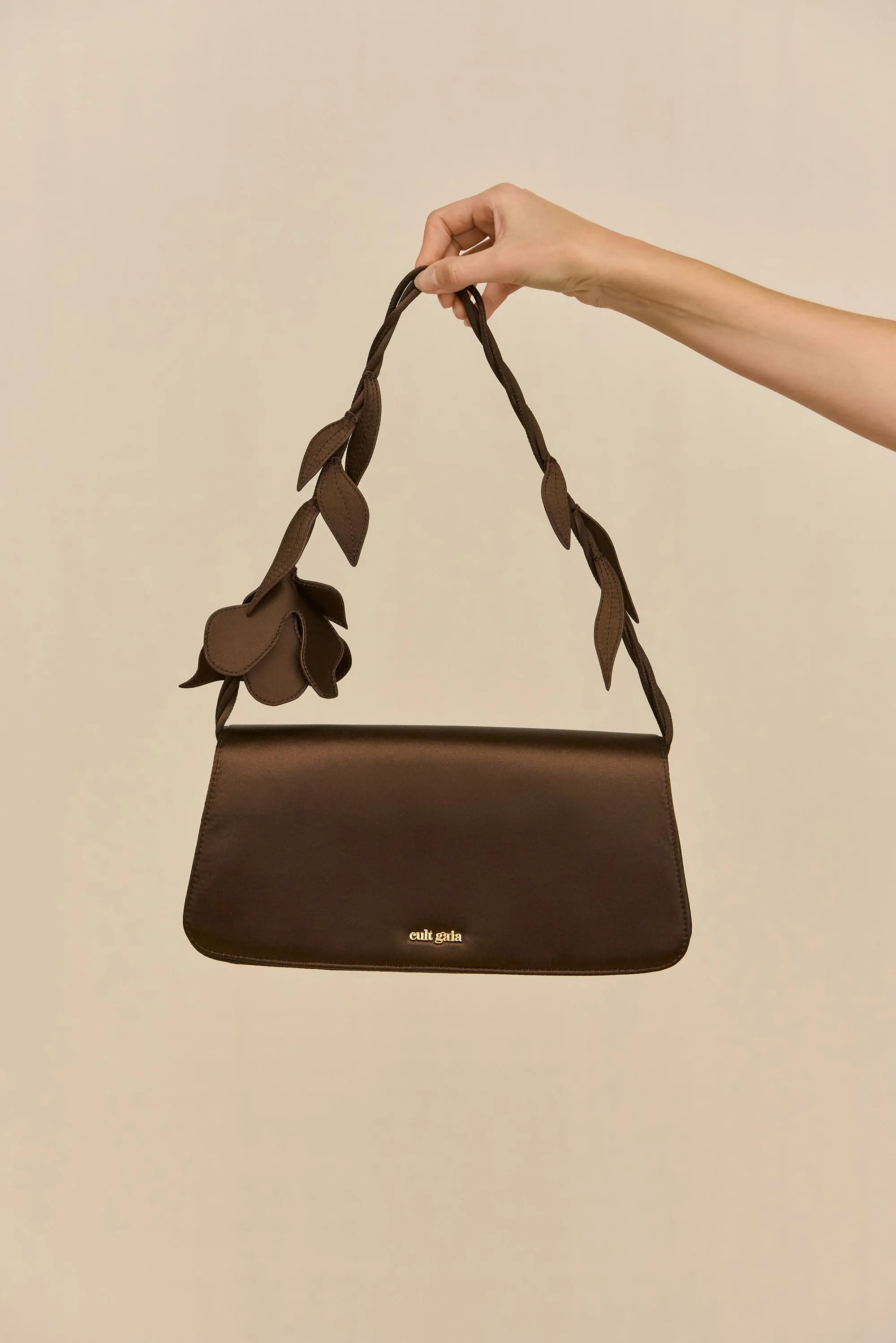 COSETTE SHOULDER BAG - LUWAK sold by Cult Gaia product image thumbnail 2