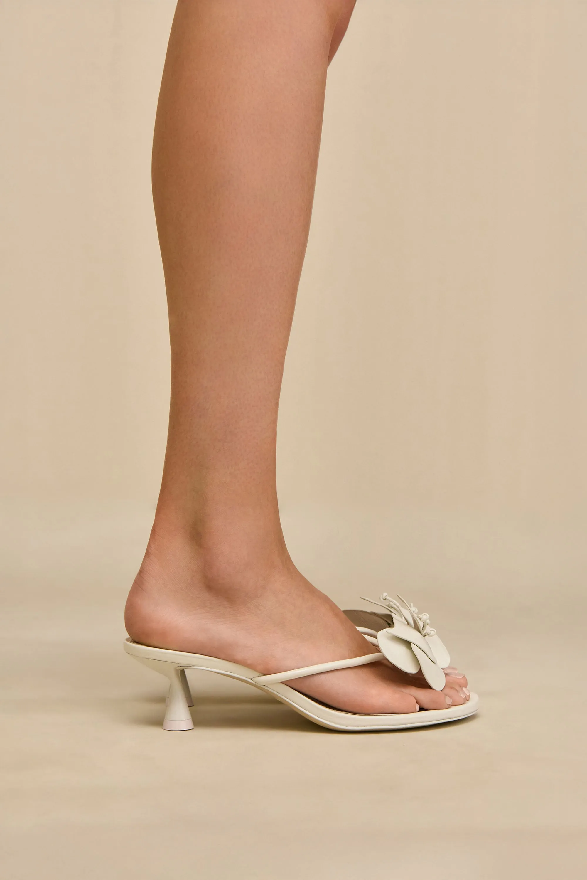 ADDISON SANDAL - ANTIQUE WHITE sold by Cult Gaia product image thumbnail 4