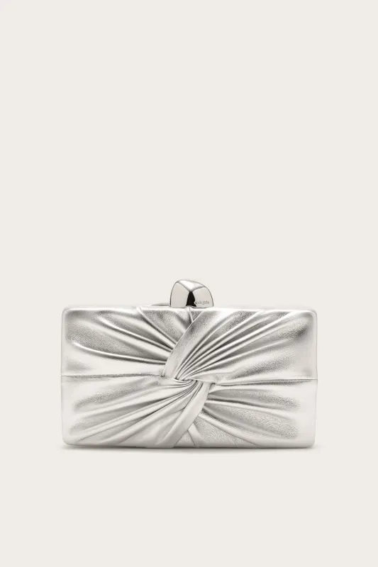 LISSE CLUTCH - SILVER made by Cult Gaia