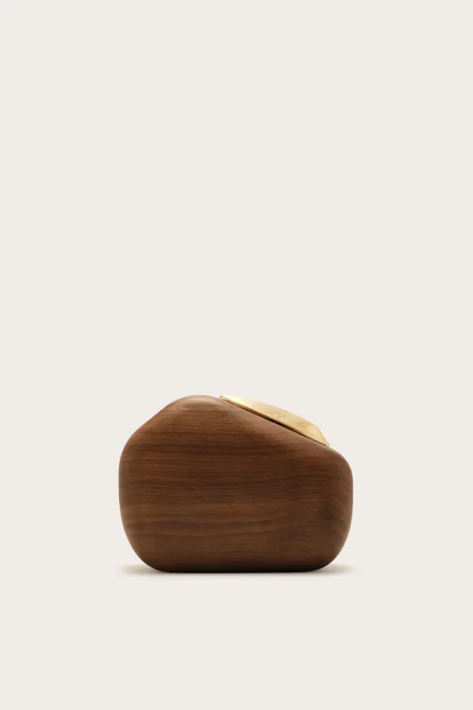 ALTHEA CLUTCH - WALNUT made by Cult Gaia