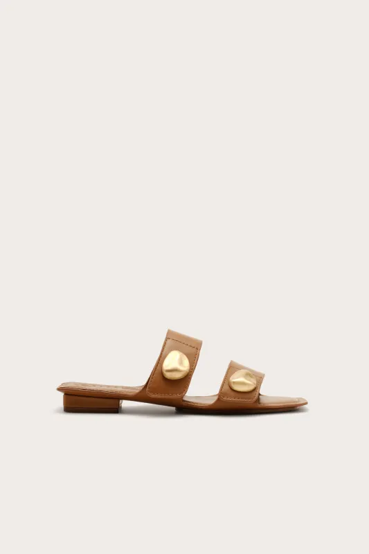 EZRA SANDAL - RICH CLAY made by Cult Gaia