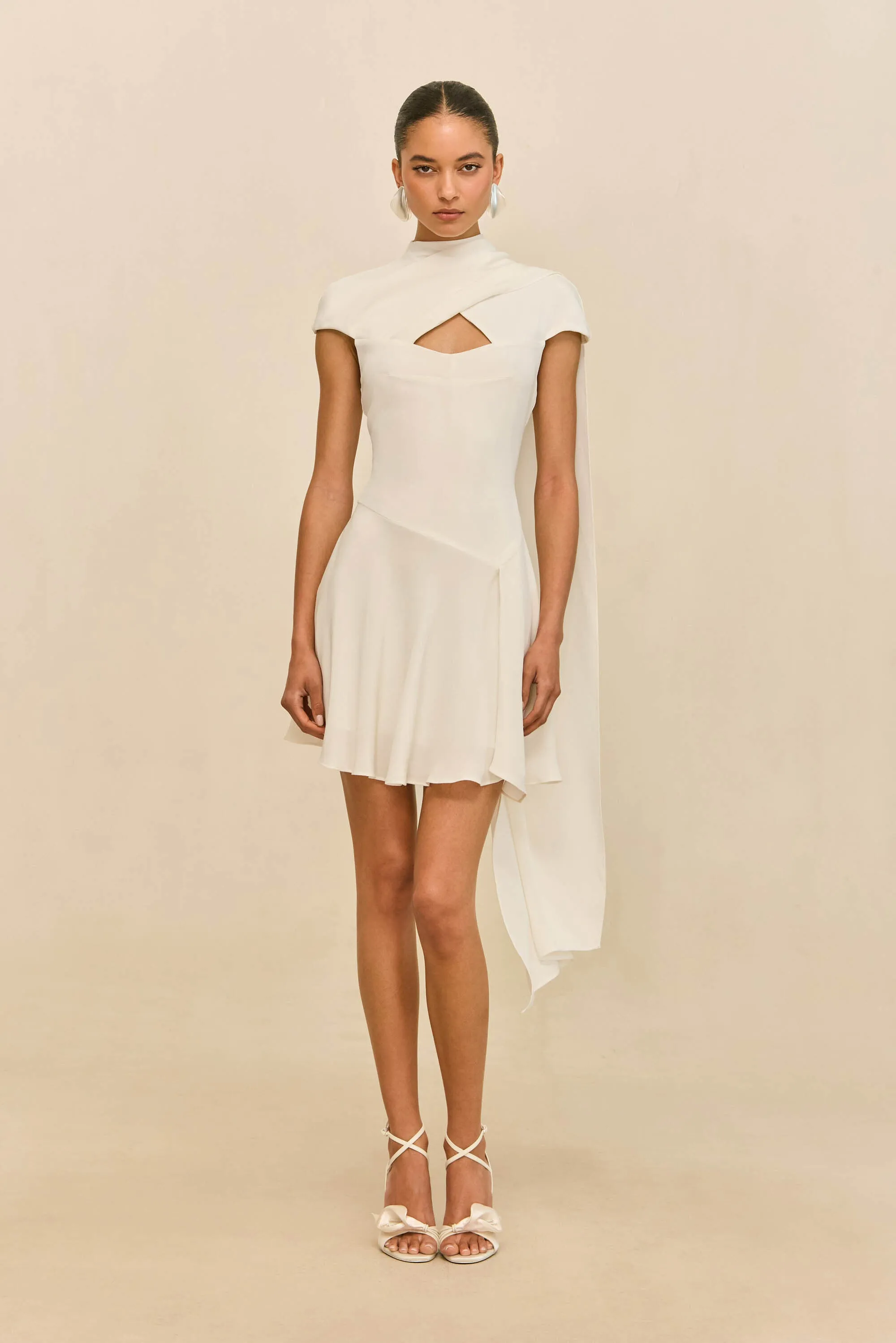 STEELE DRESS - OFF WHITE sold by Cult Gaia product image thumbnail 3