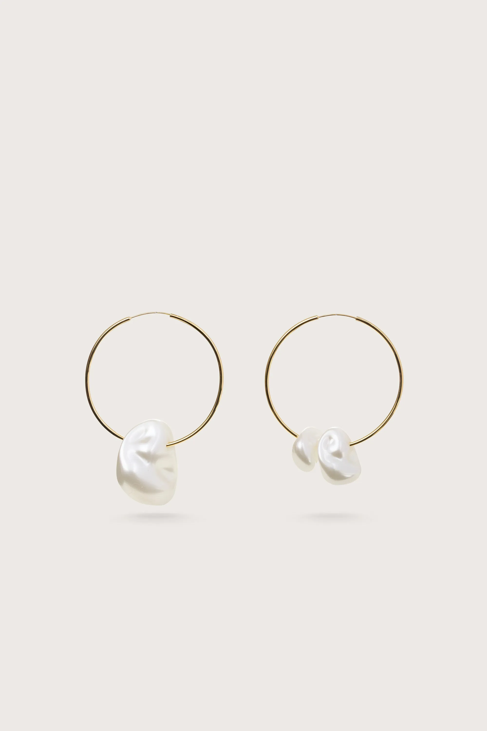 JUNO EARRING - PEARL sold by Cult Gaia