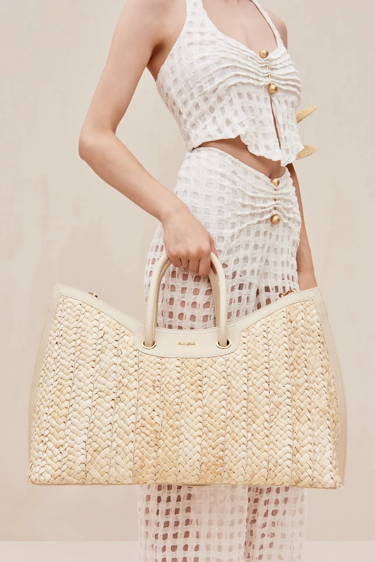 IDALIA WEEKENDER BAG - NATURAL sold by cult gaia product image thumbnail 4