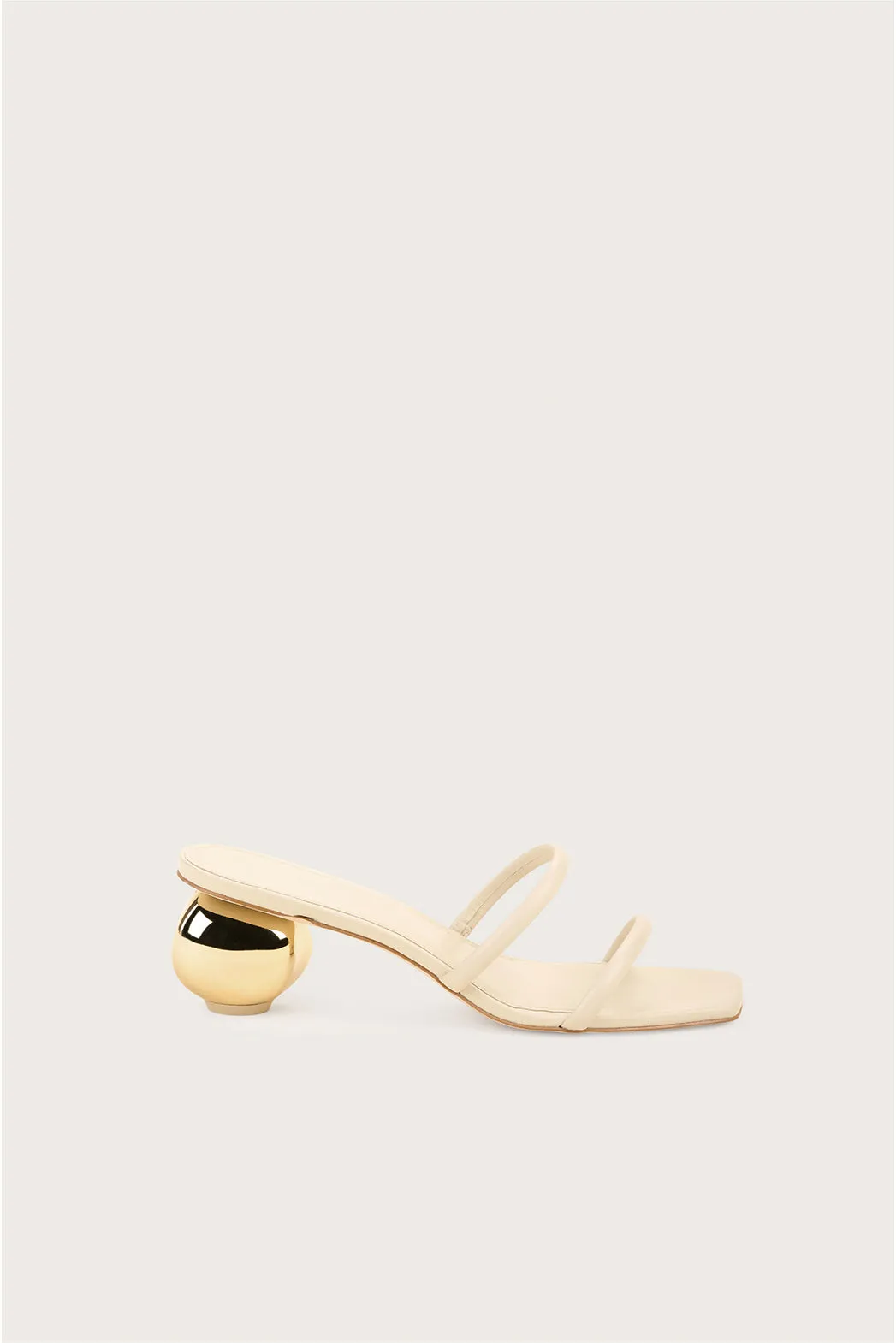 LEORA SANDAL - OFF WHITE sold by cult gaia