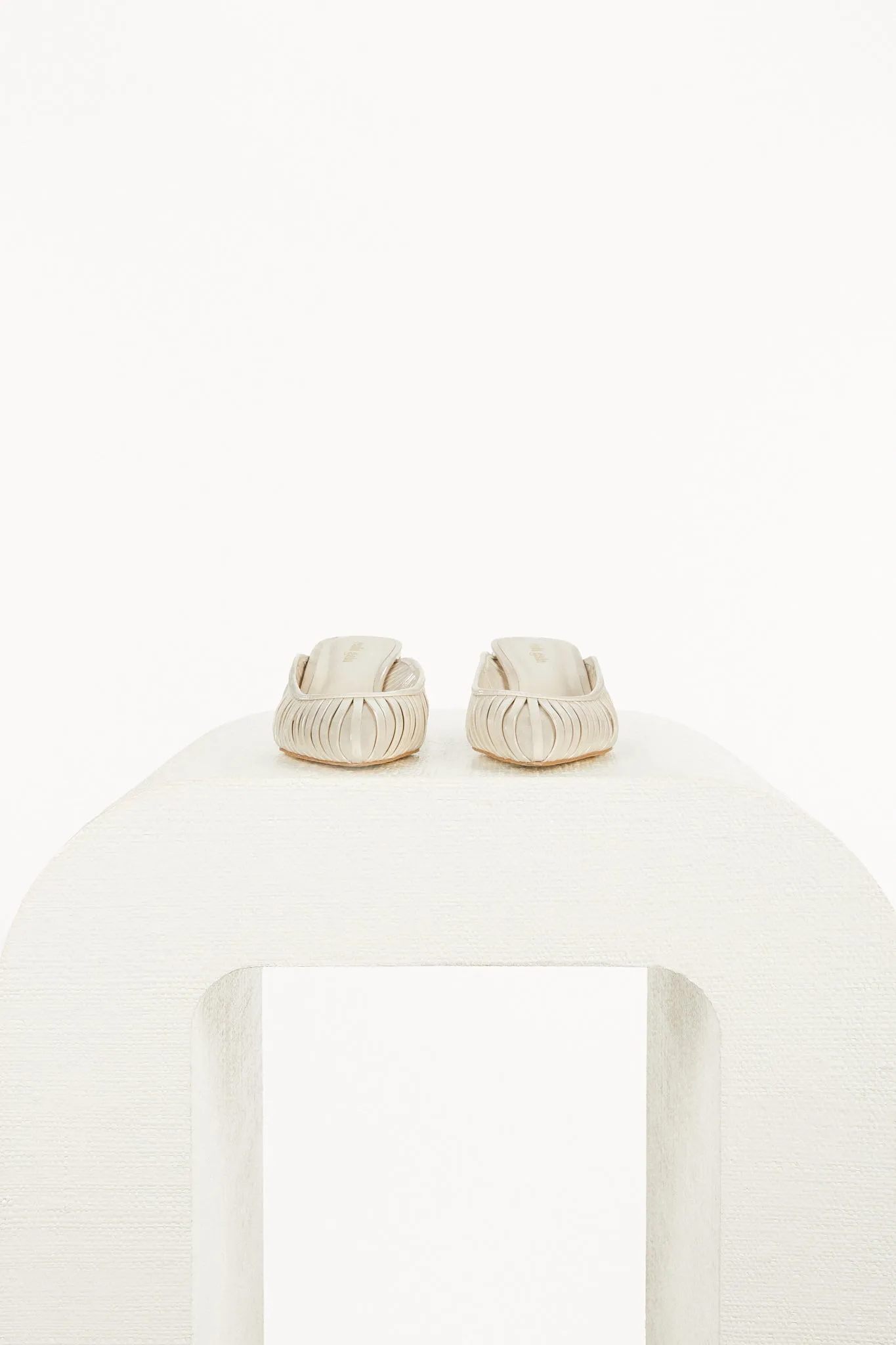ALIA MULE - OFF WHITE sold by cult gaia product image thumbnail 4