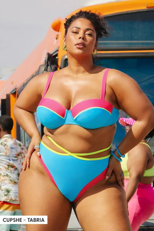 Colorblock Underwire Bralette & Strappy Plus Size Bikini Set sold by Cupshe