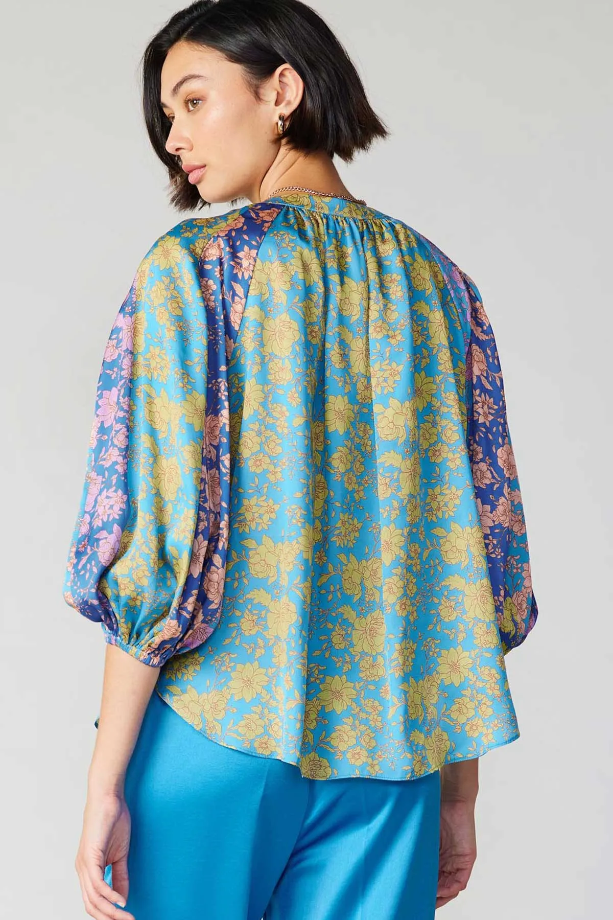 Floral Colorblock Cuffed Blouse sold by Current Air product image thumbnail 4