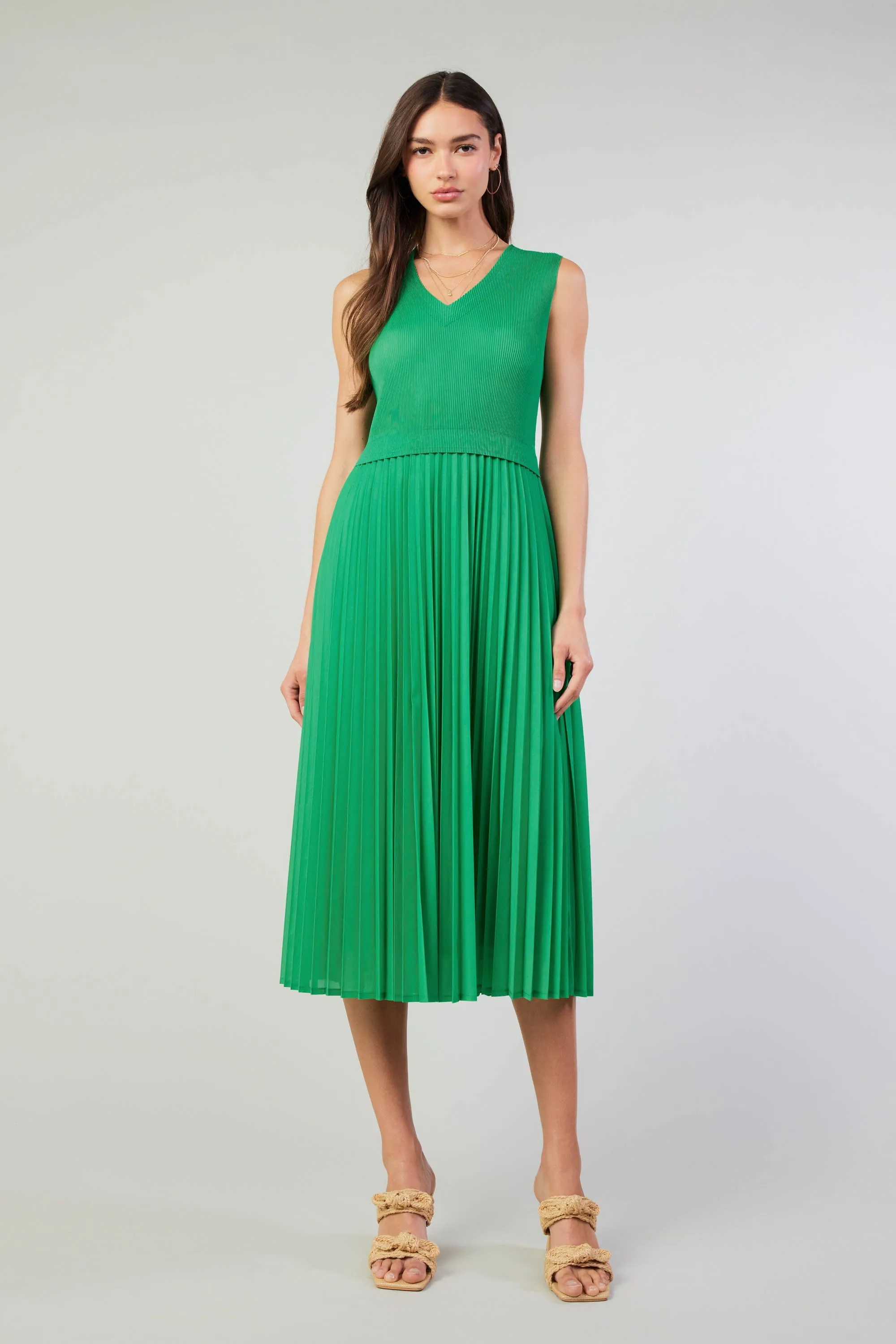Cari Ribbed Contrast Pleated Dress sold by Current Air product image thumbnail 2