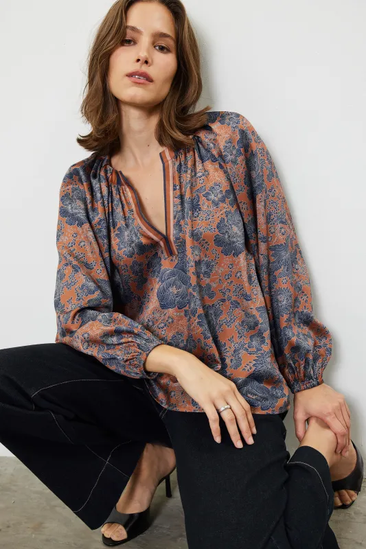 Elegant drape blouse made by Current Air