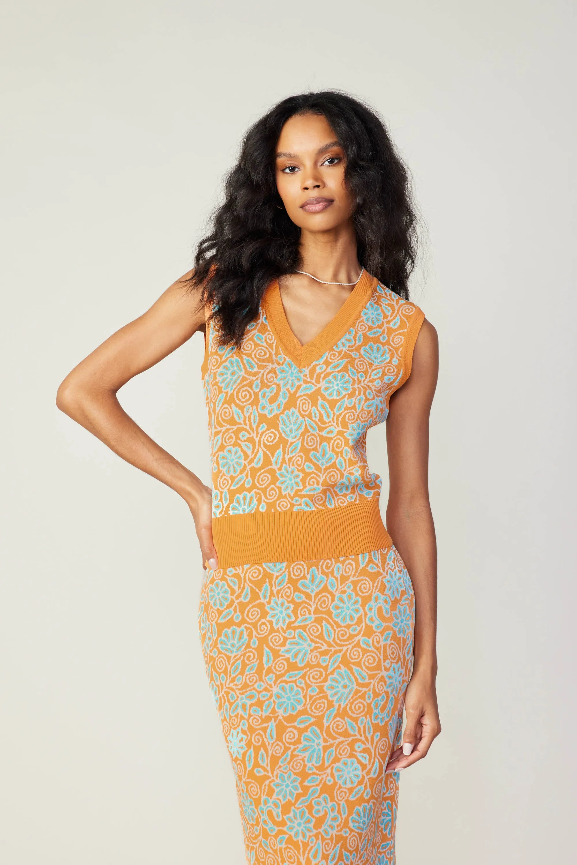 Floral Sweater Vest sold by Current Air product image thumbnail 4