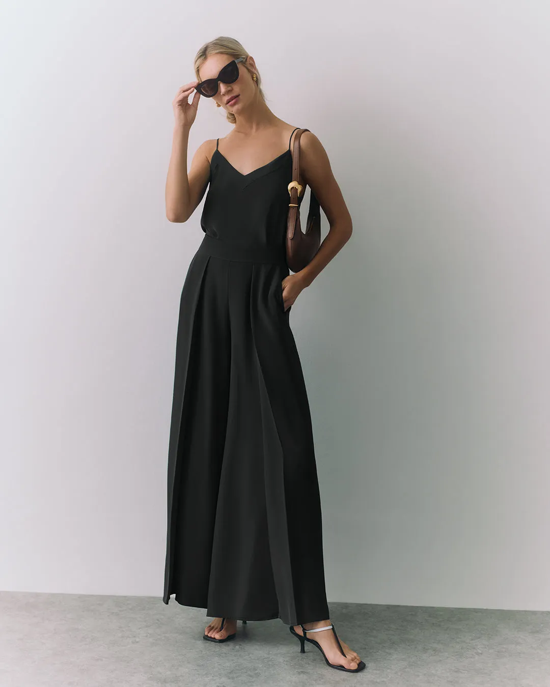 Silk Pleated Pant sold by Cuyana product image thumbnail 5