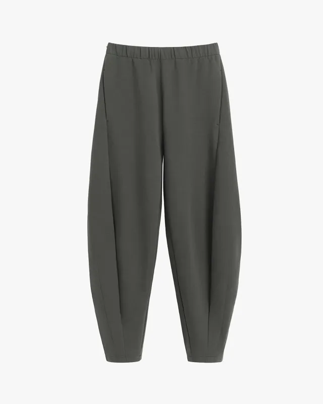 Fleece Barrel Pant sold by Cuyana