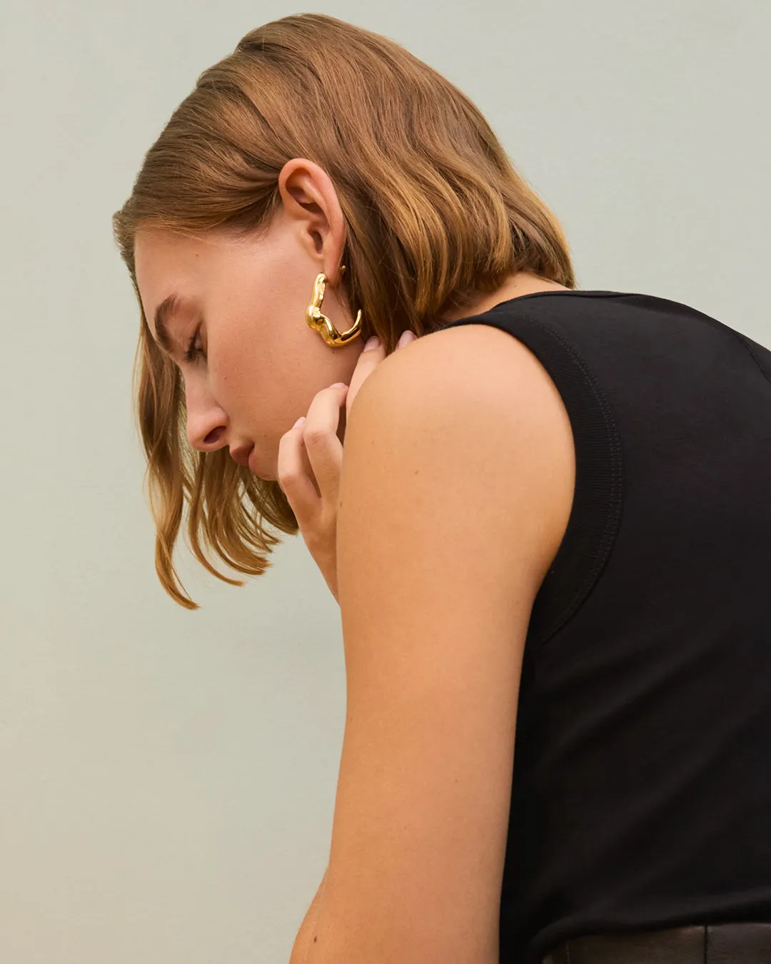 Ola Hoop Earrings sold by Cuyana product image thumbnail 3