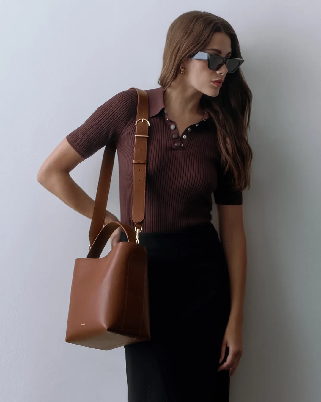 Linea Bucket Bag sold by Cuyana product image thumbnail 5
