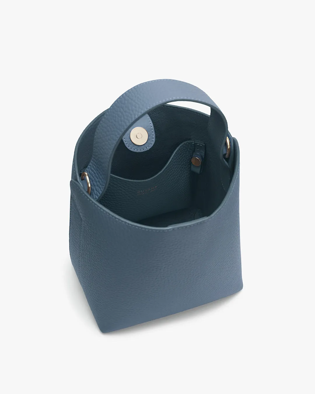 Mini Linea Bucket Bag sold by Cuyana product image thumbnail 3