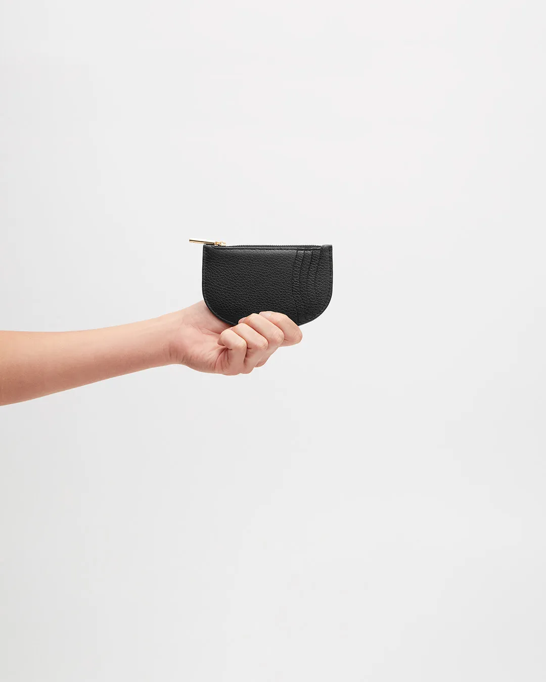 Cardholder sold by Cuyana product image thumbnail 2