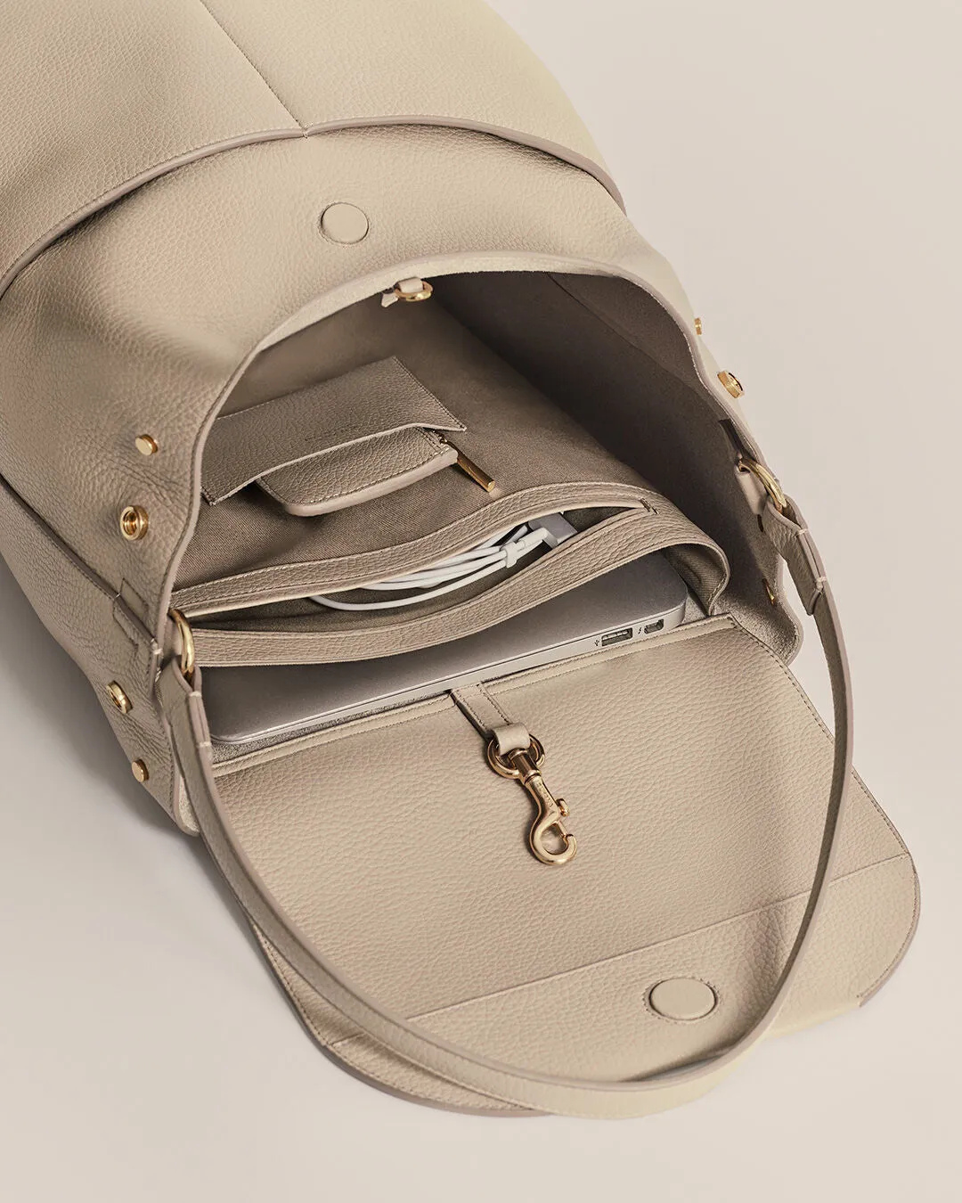 Leather Backpack 16-inch sold by Cuyana product image thumbnail 2