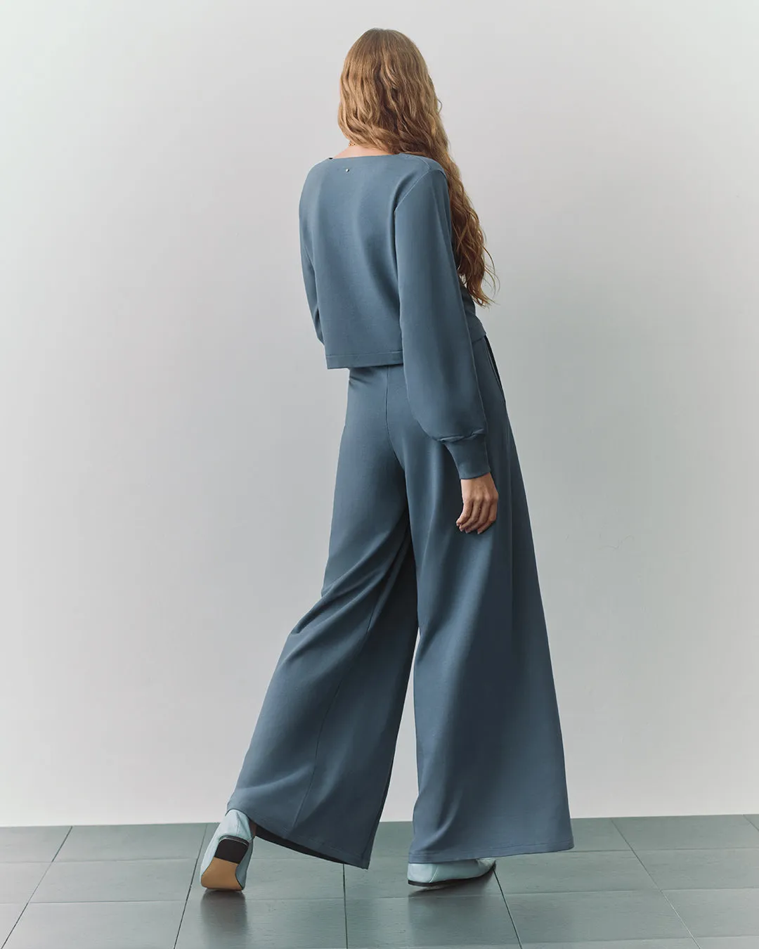 French Terry Pleated Pant sold by Cuyana product image thumbnail 4