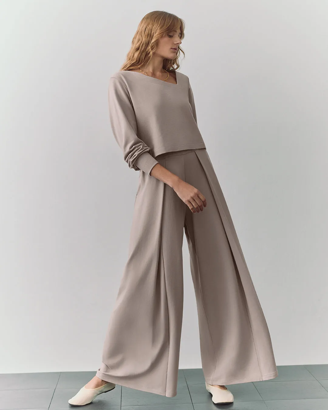 French Terry Pleated Pant sold by Cuyana product image thumbnail 5