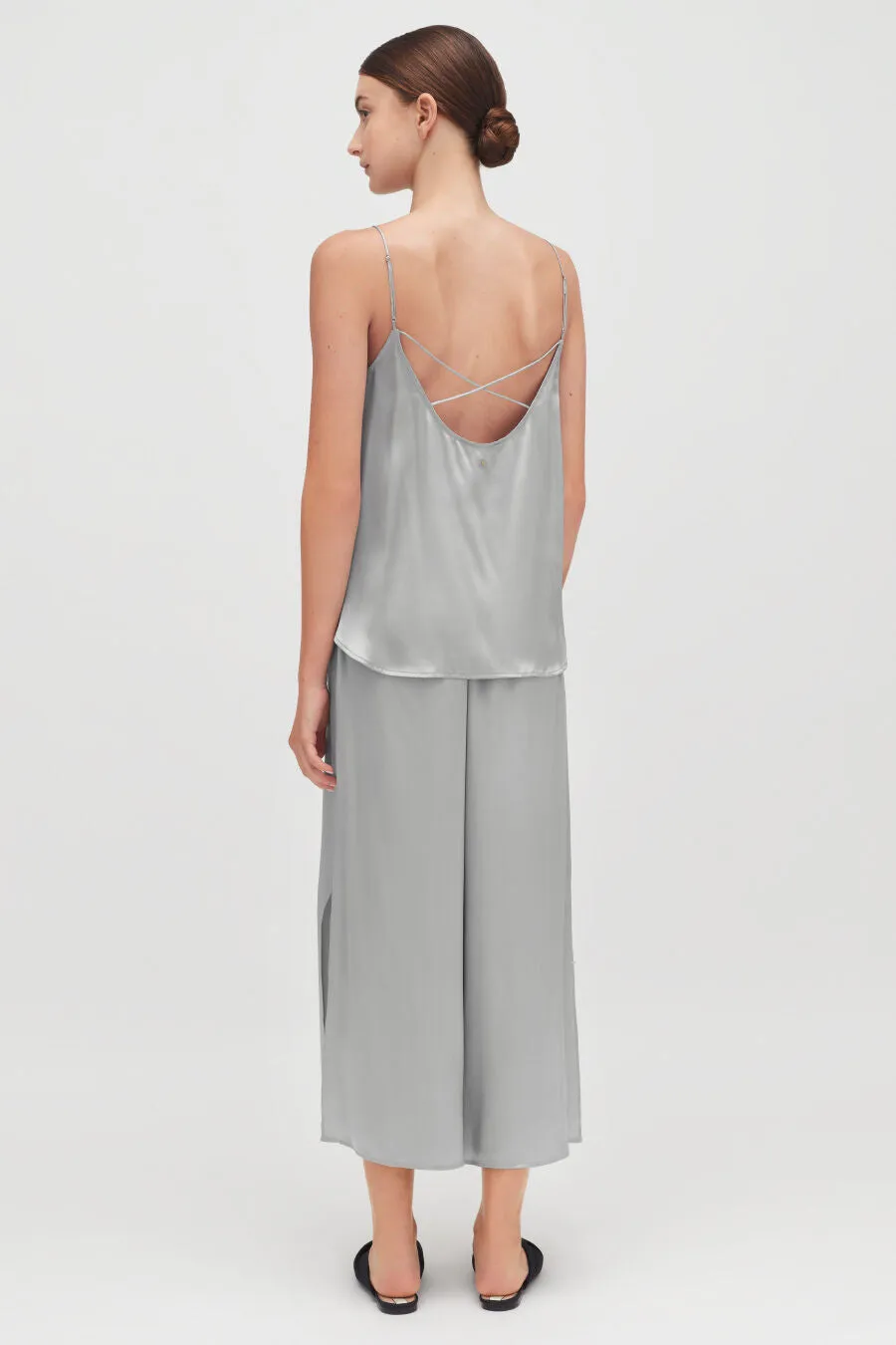 Washable Charmeuse Cropped Wide-Leg Pant sold by Cuyana product image thumbnail 2