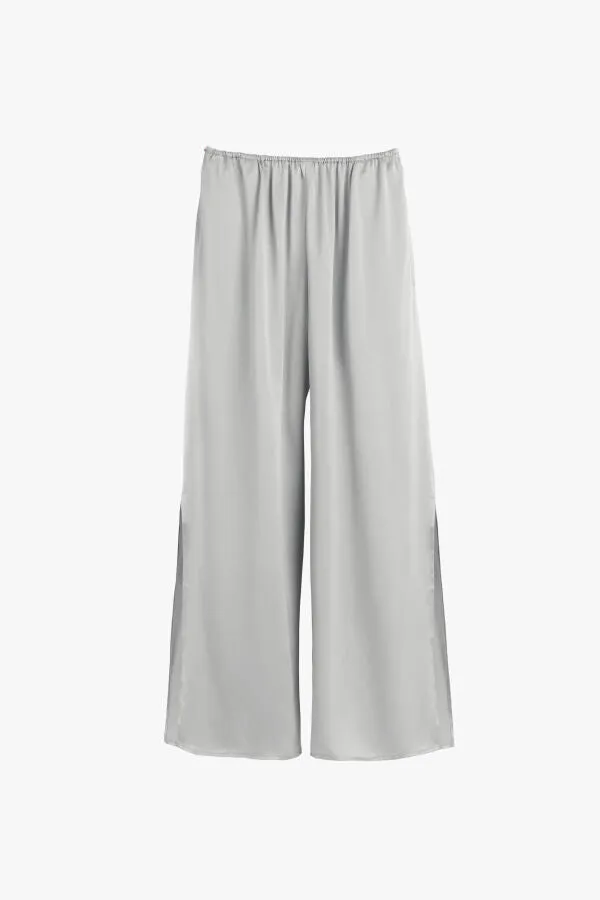 Washable Charmeuse Cropped Wide-Leg Pant sold by Cuyana product image thumbnail 5
