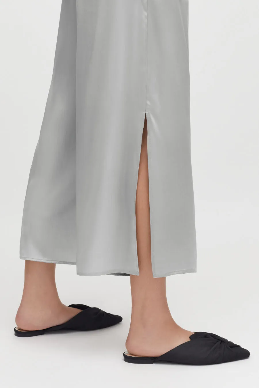 Washable Charmeuse Cropped Wide-Leg Pant sold by Cuyana product image thumbnail 3