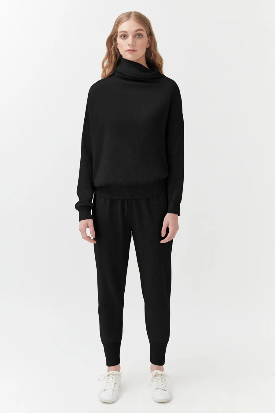Single-Origin Cashmere Tapered Pant sold by Cuyana product image thumbnail 4