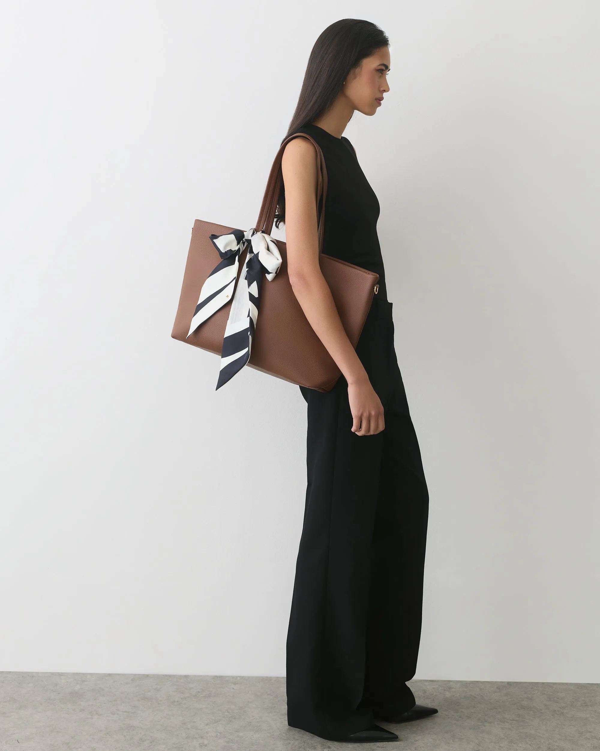 Silk Skinny Scarf sold by Cuyana product image thumbnail 4
