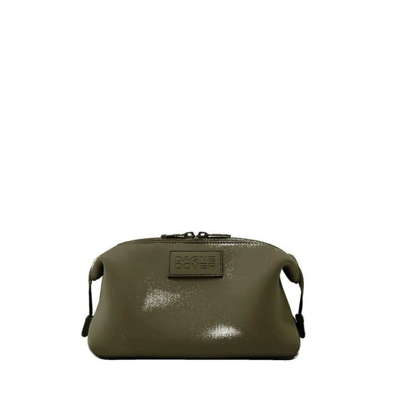 Hunter Toiletry Bag in Dark Moss, Large sold by Dagne Dover