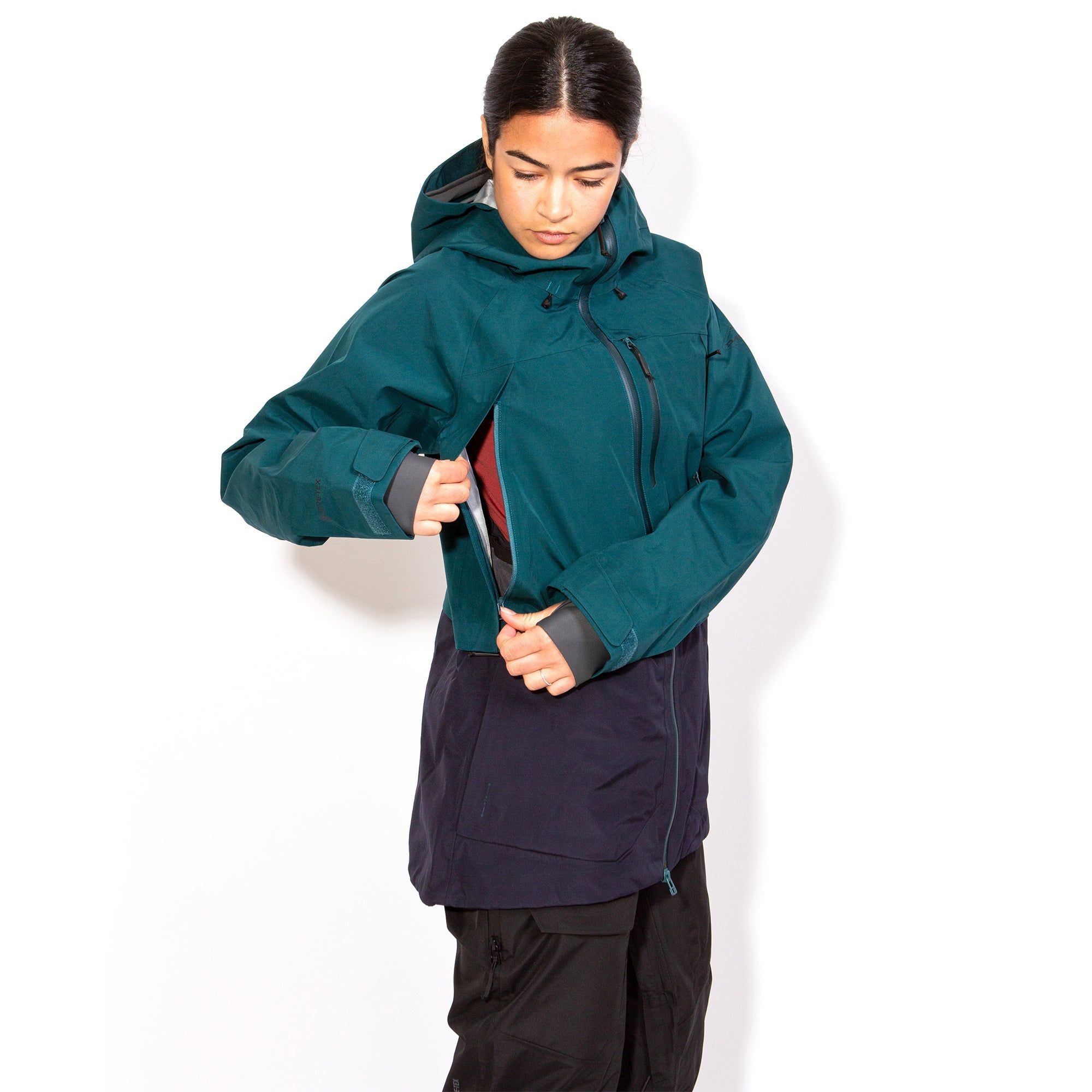 Beretta GORE-TEX 3L Jacket - Women's sold by Dakine product image thumbnail 2