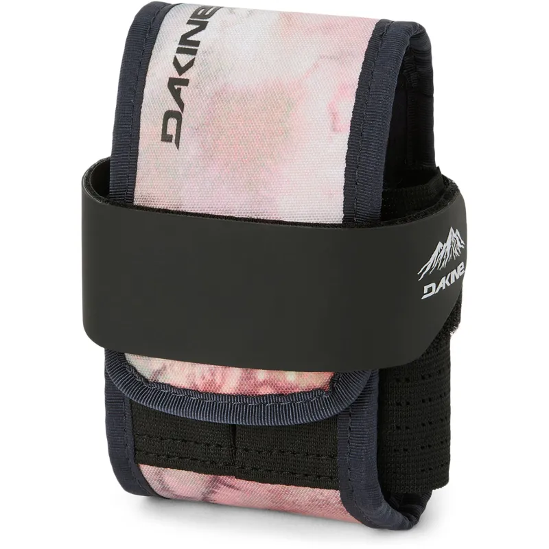 Gripper - Watercolor made by Dakine