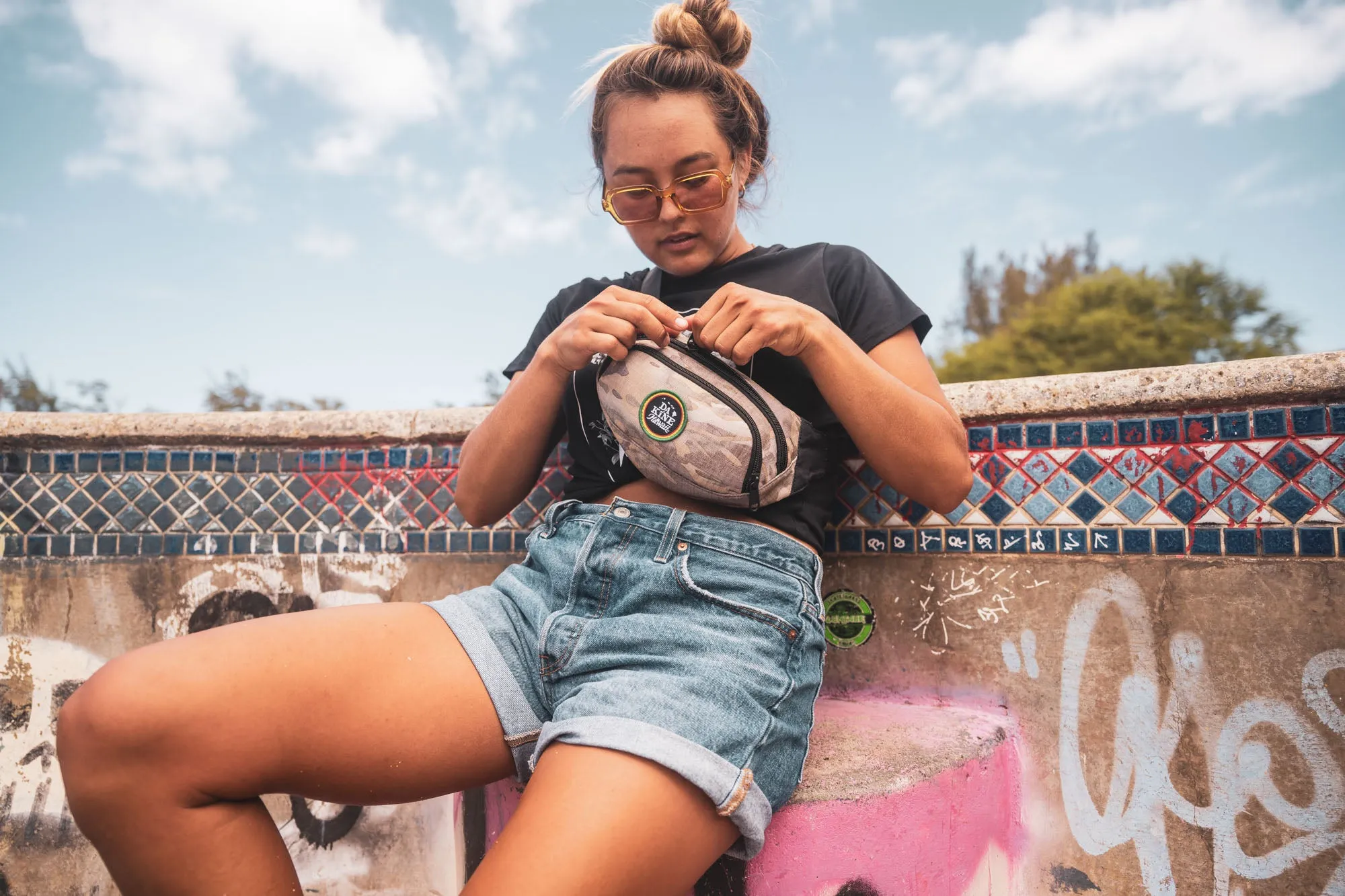 Hip Pack - Withered Rose sold by Dakine product image thumbnail 2