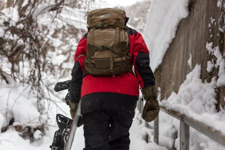 Team Excursion GORE-TEX Mitt - W21 sold by Dakine