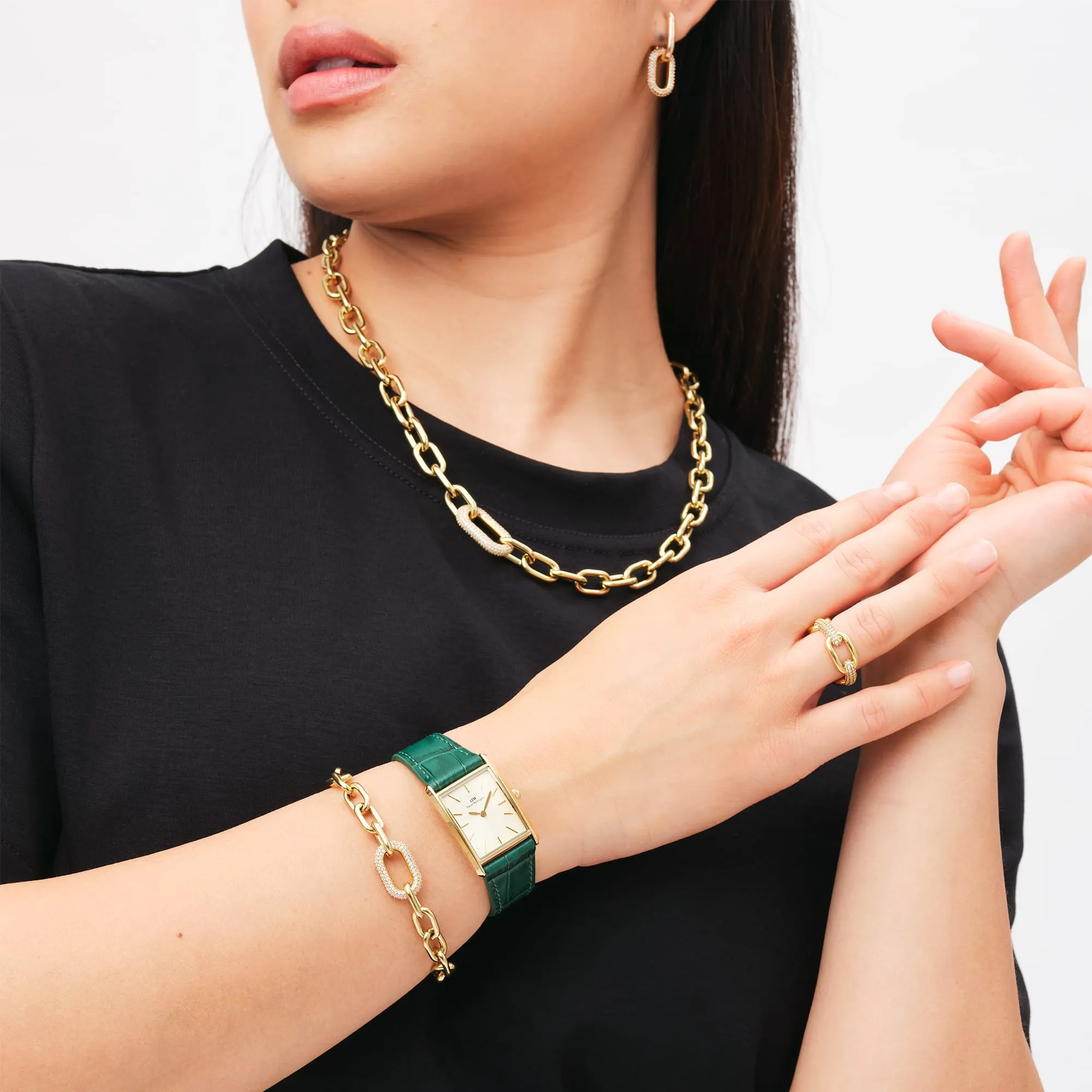 Crystal Link Necklace Gold sold by Daniel Wellington product image thumbnail 2